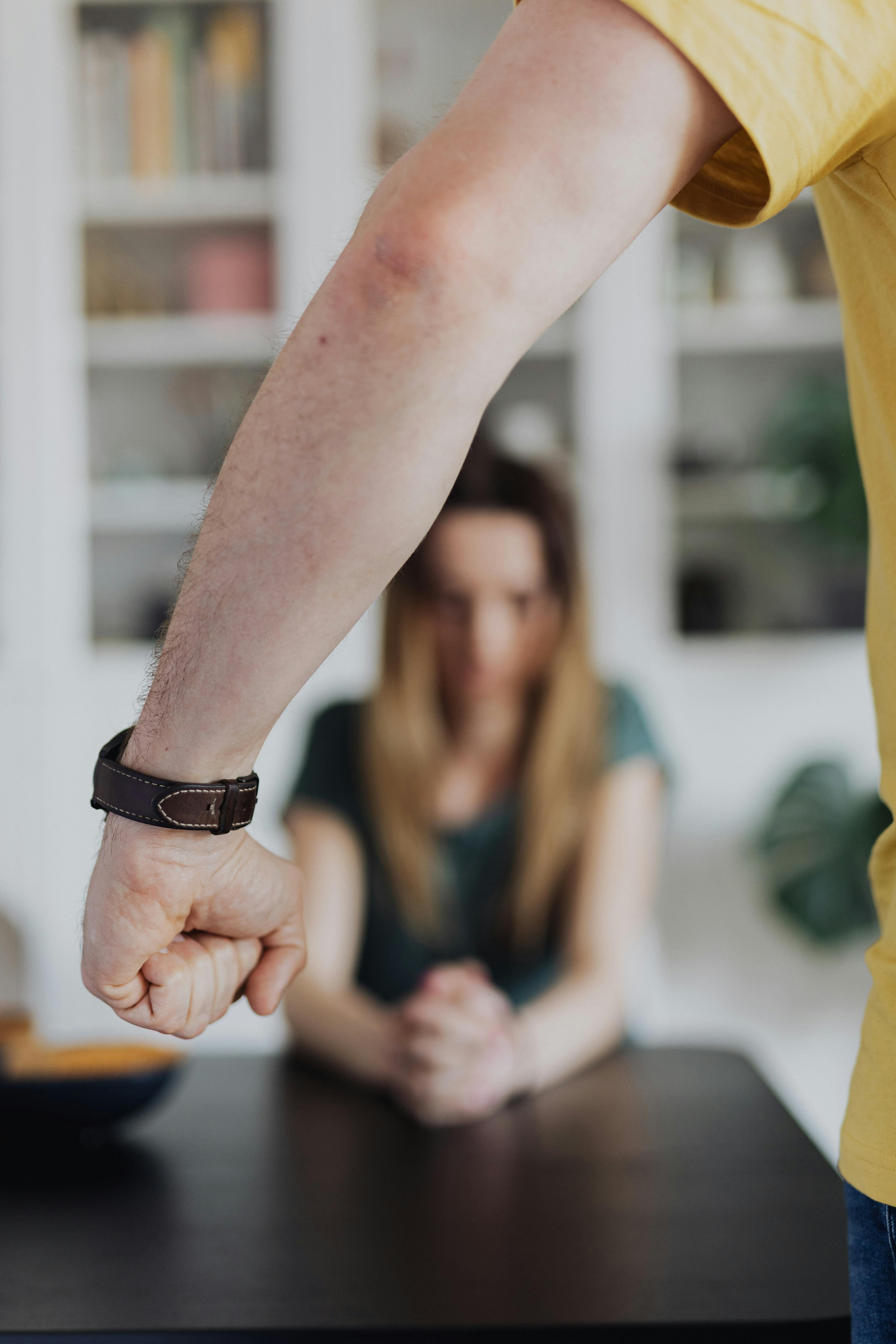 A man with clenched fist | Source: Pexels