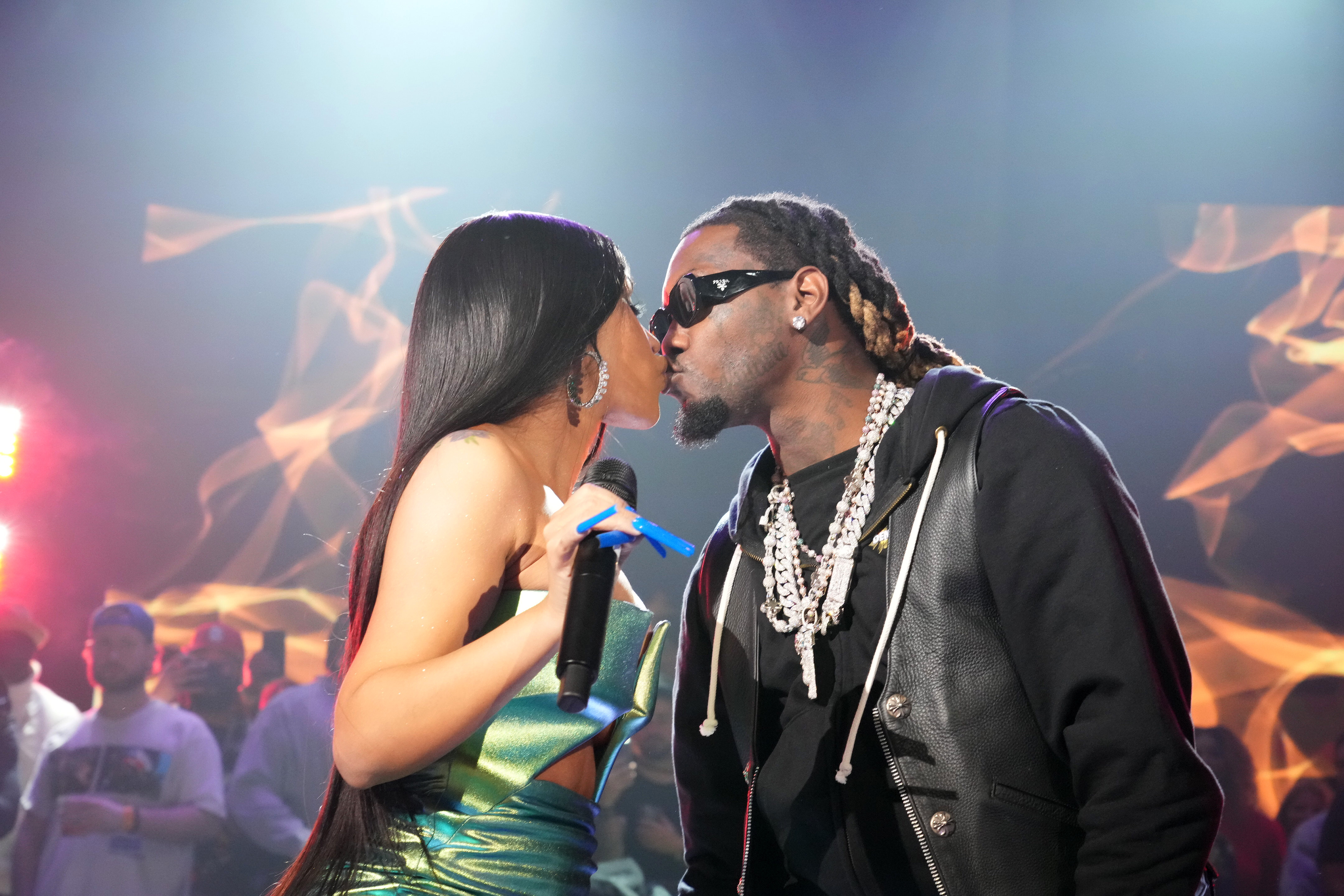 Cardi B and Offset perform at the Headline Hall of Fame Party on February 11, 2023, in Chandler, Arizona | Source: Getty Images