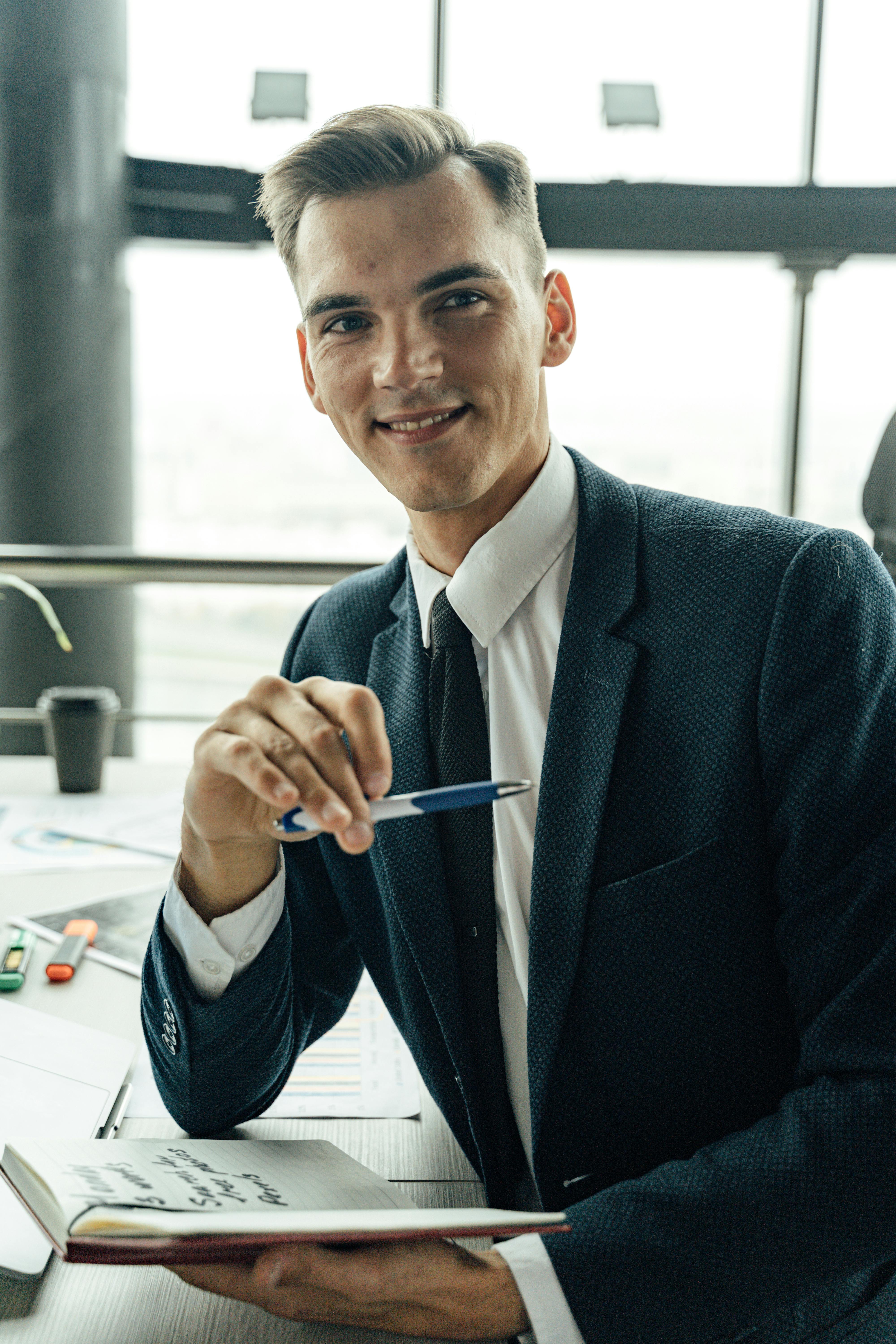 A man smiling | Source: Pexels