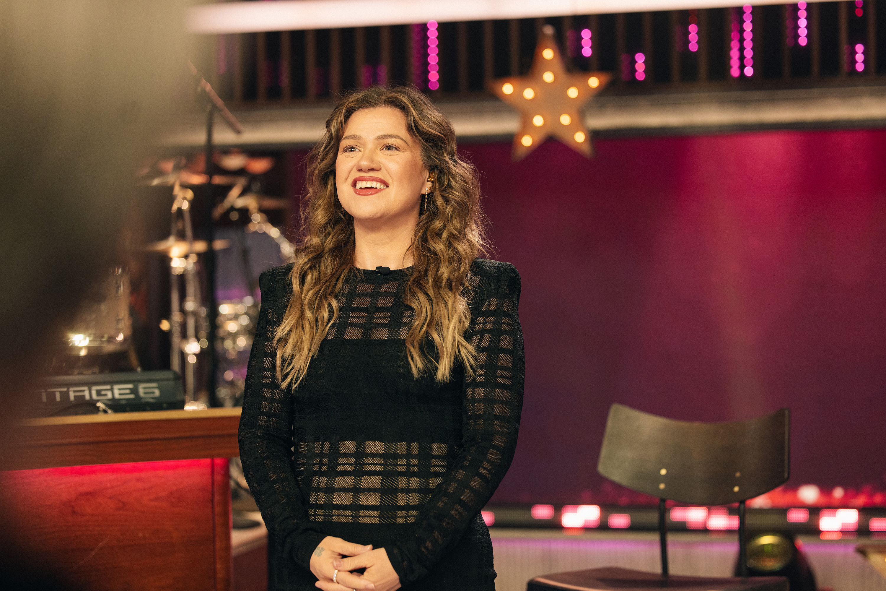 Kelly Clarkson during an episode of "The Kelly Clarkson Show" season 7 on June 4, 2026| Source: Getty Images