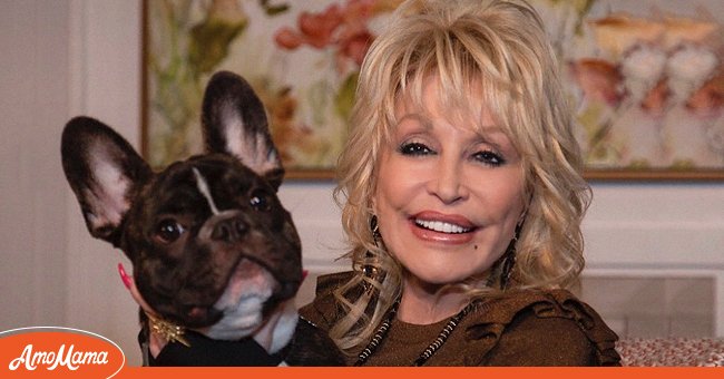 A picture of Dolly Parton and her dog. | Photo: Getty Images