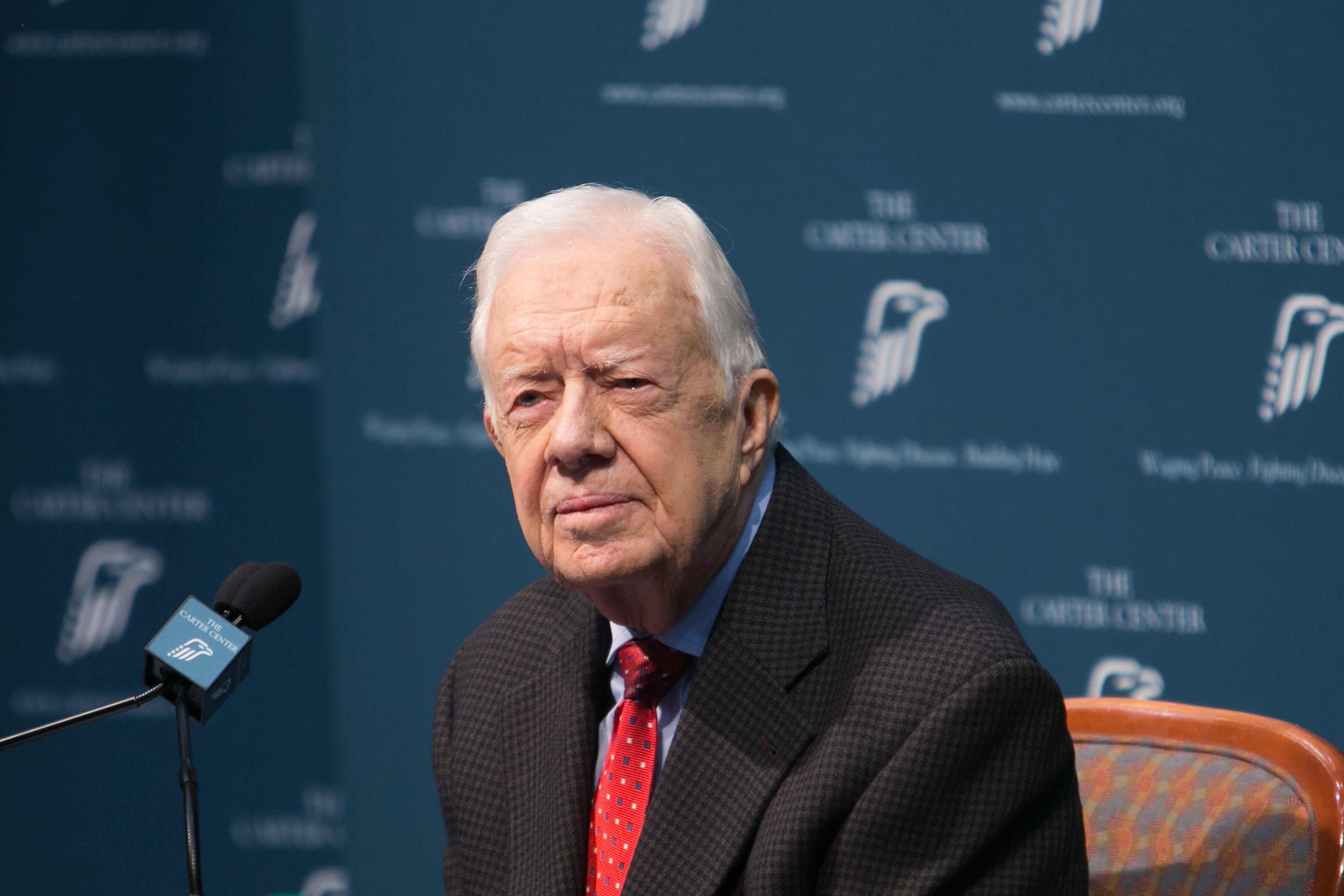 Jimmy Carter lors d'une conférence de presse au Carter Center le 20 août 2015 à Atlanta, Géorgie | Photo: Jessica McGowan / Getty Images