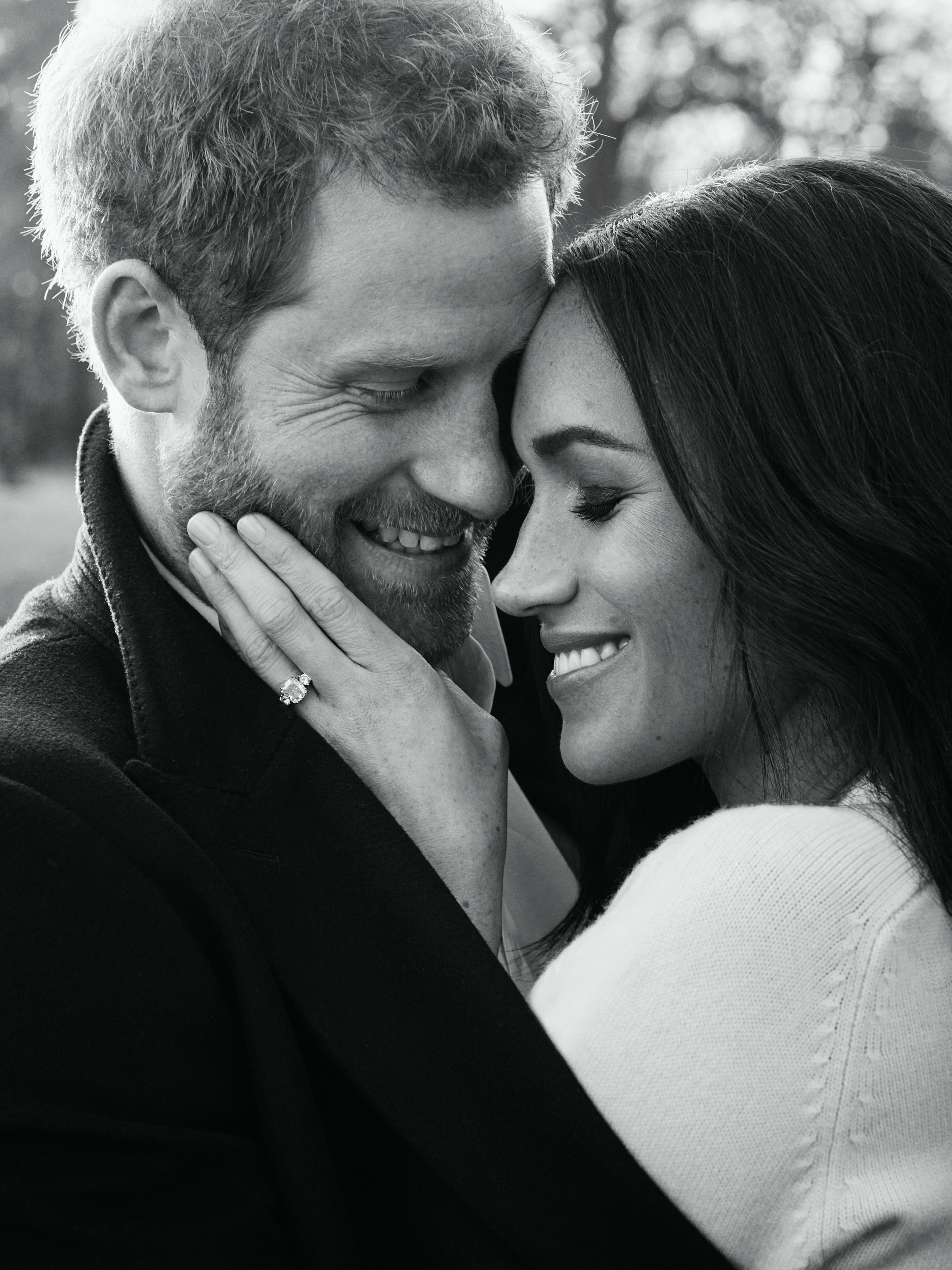 Prince Harry and Meghan Markle's official engagement photo November 2017 | Source: Getty Images