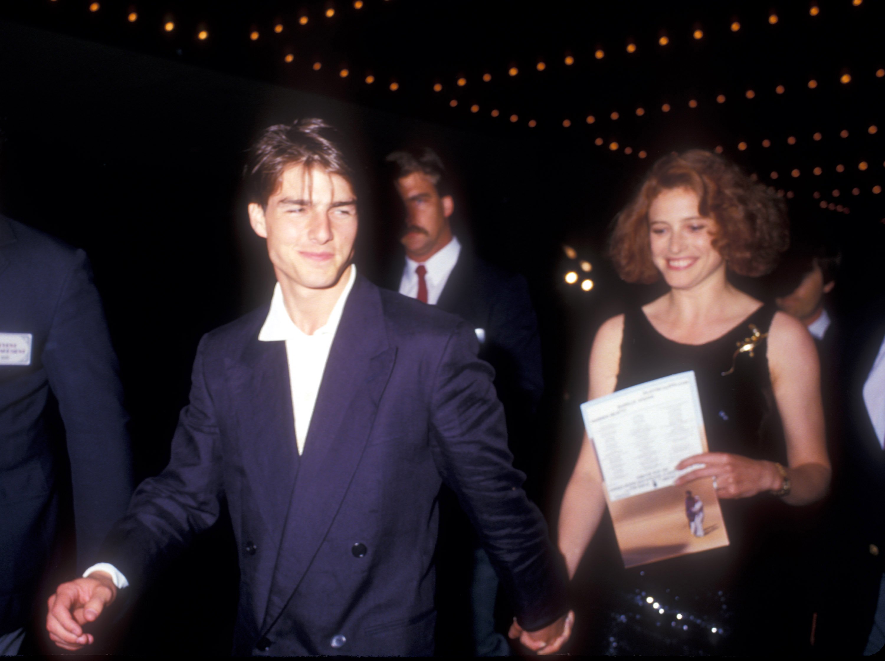 Tom Cruise und Mimi Rogers in Kalifornien 1987. | Quelle: Getty Images