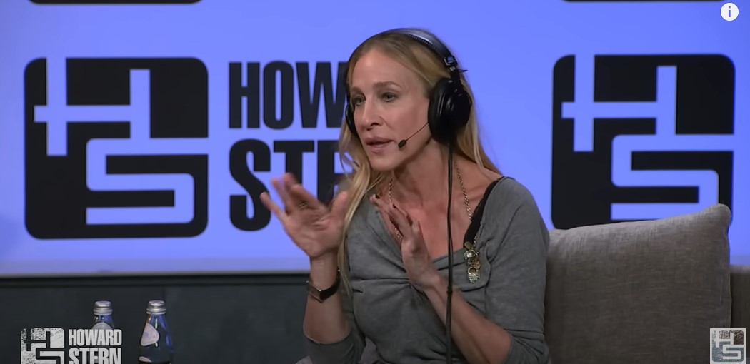 Sarah Jessica Parker talks about aging, facelifts, and Botox on June 28, 2023 | Source: YouTube/The Howard Stern Show