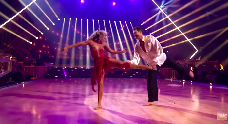 Daniella Karagach and Dylan Efron performing during "Dedication Night." | Source: YouTube/Dancing With The Stars