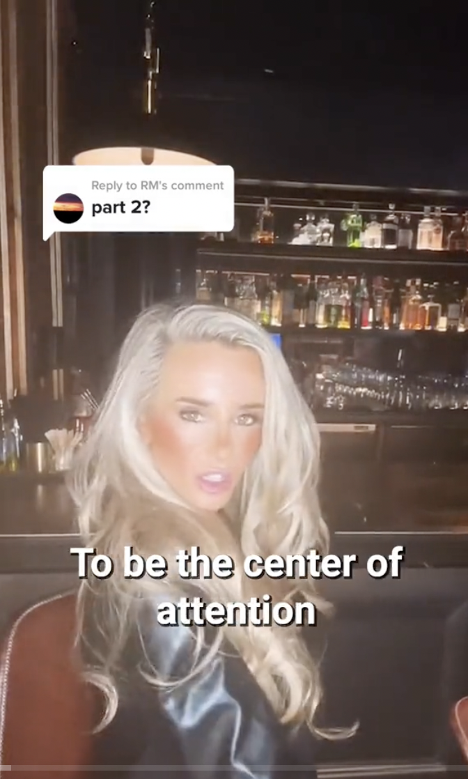 A screenshot from Casey Costa's video where she demonstrates what the bride intended others to think of her when she took the mic to deliver her speech | Source: tiktok/four.nine