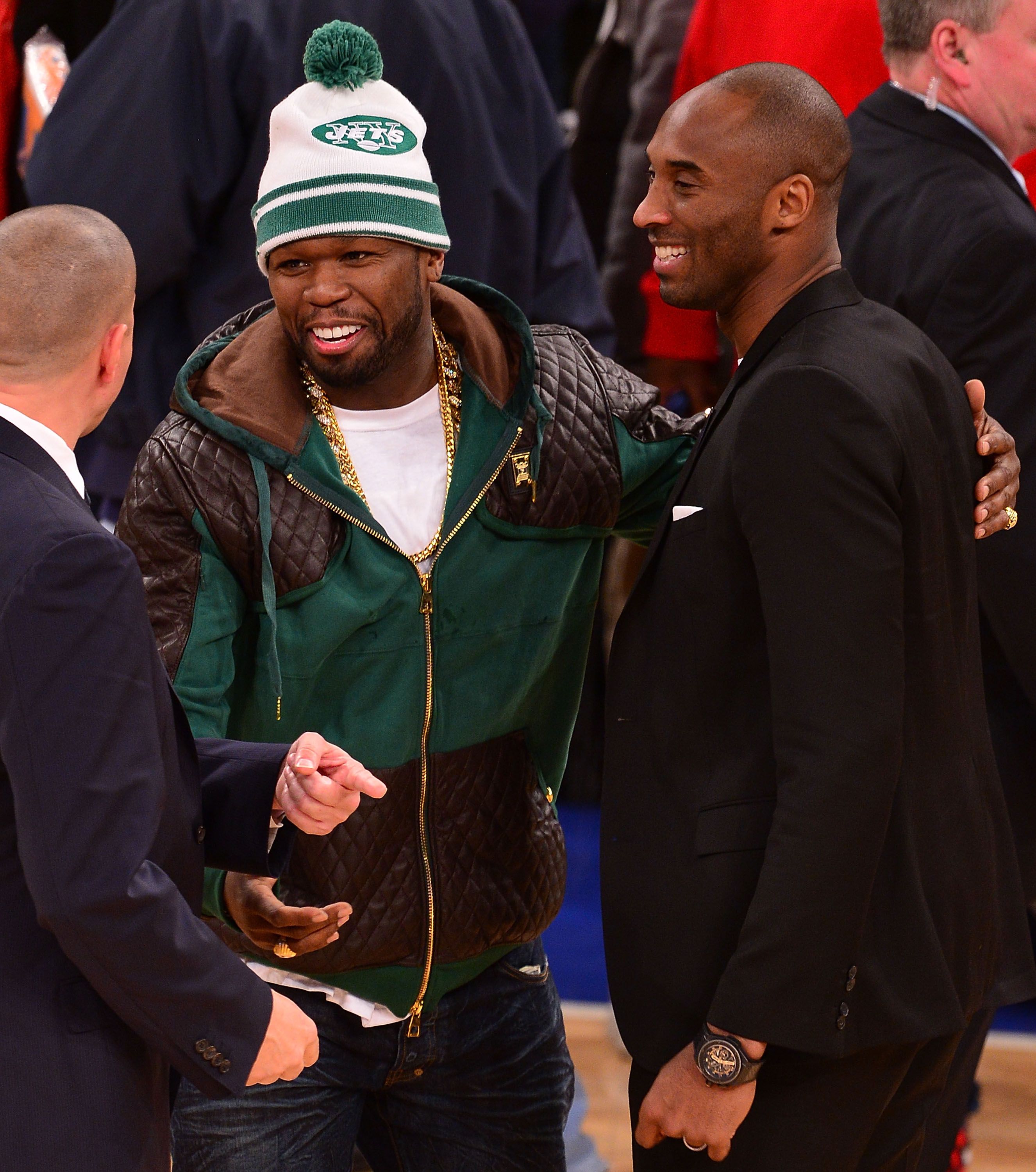 50 Cent and Kobe Bryant share an embrace as they attended the Los Angeles Lakers versus the New York Knicks on January 26, 2014 in New York | Source: Getty Images (Photo by James Devaney/GC Images)