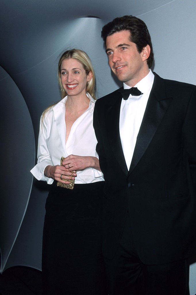 Biographist Reveals Jfk Jrs Wife Carolyn Bessette Felt Trapped In