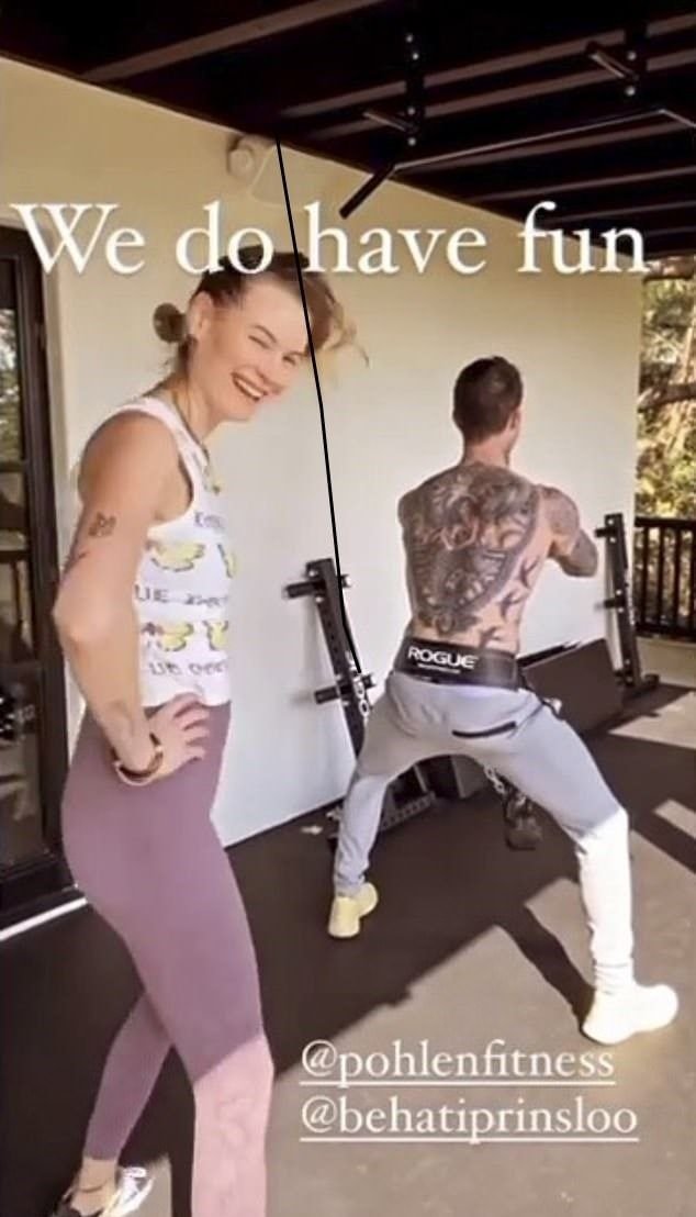 Adam Levine and Behati Prinsloo during an outdoor workout session. | Photo: Instagram/Adam Levine