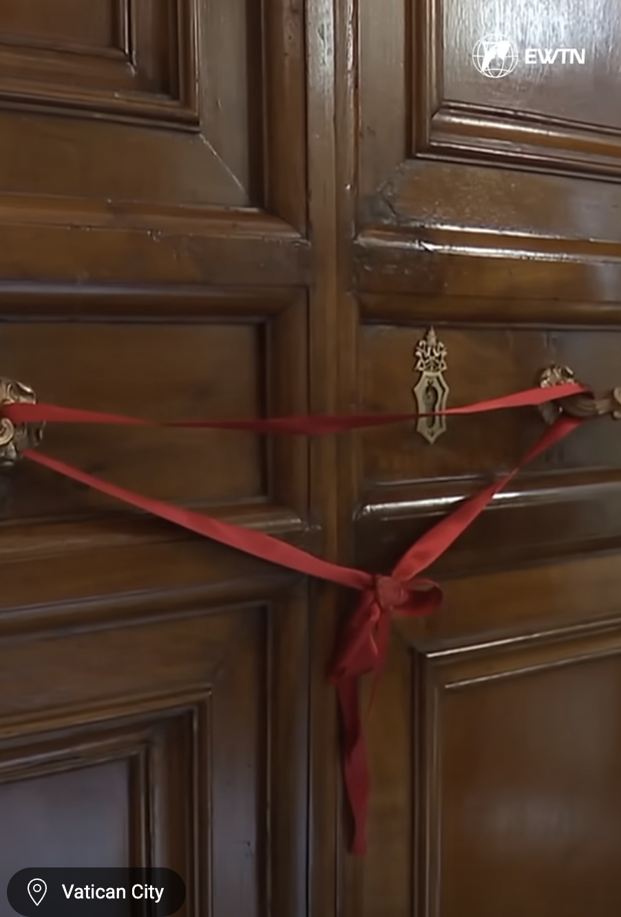 The front doors of Pope Leo XIV's new home in the Papal apartment in the Apostolic Palace from a video dated May 12, 2025. | Source: YouTube/EWTNcatholictv