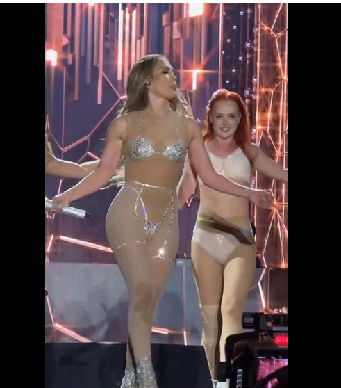 Jennifer Lopez and her dancers on her "Up All Night" World Tour, from a post dated July 10, 2025 | Source: Tiktok/@jloversjlo_