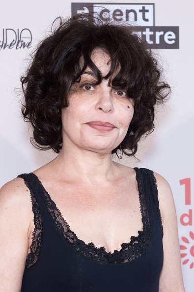 Isabelle Mergault assiste au vernissage de l'exposition "120 Ans De Cinema, Gaumont, Depuis Que Le Cinéma Existe" au CentQuatre à Paris, France. | Photo : Getty Images