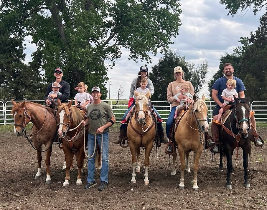 Bryon and Kristi Noem with family, from a post dated June 23, 2025 | Source: Instagram/kristinoem
