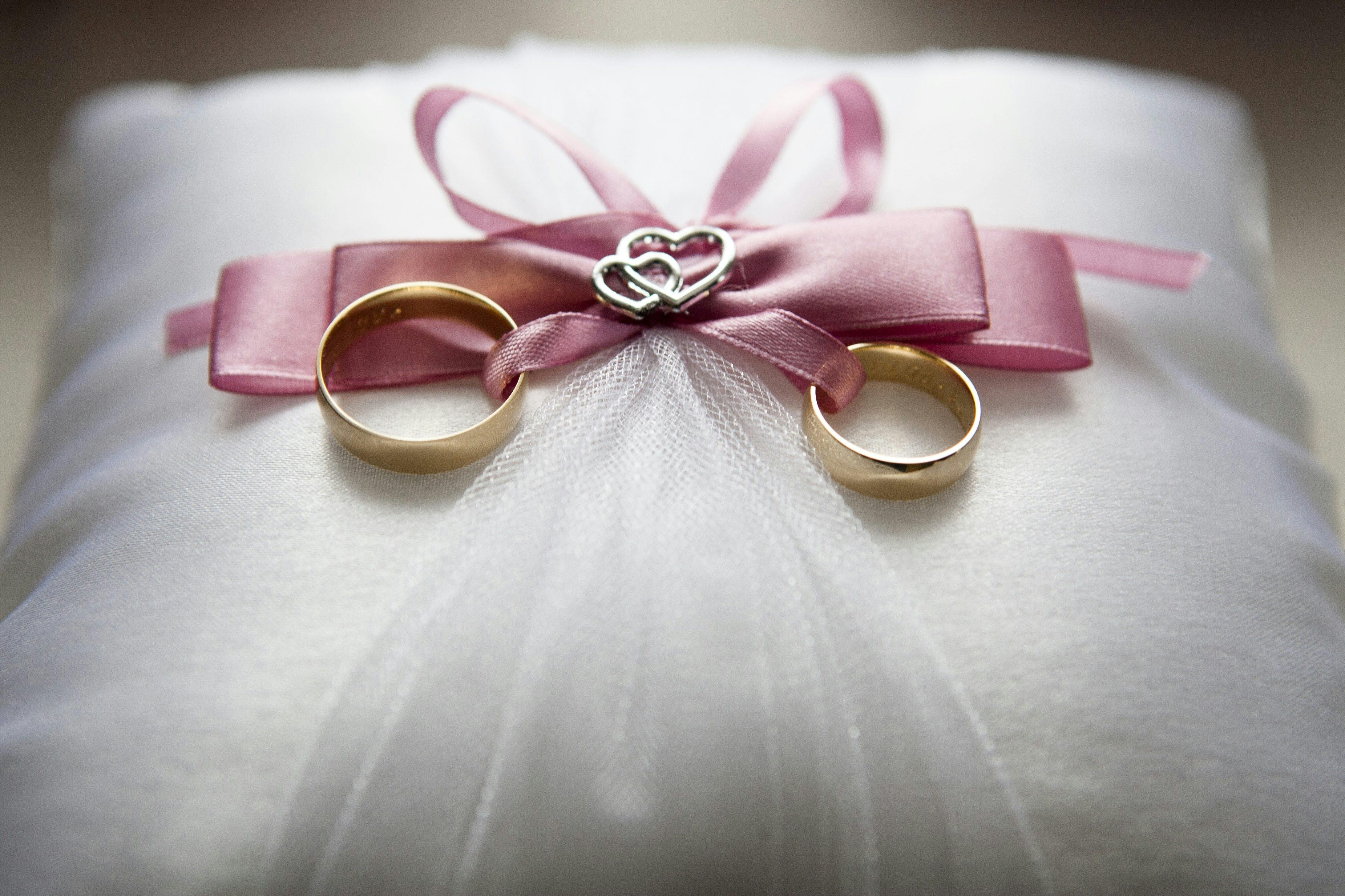 Wedding rings | Source: Pexels