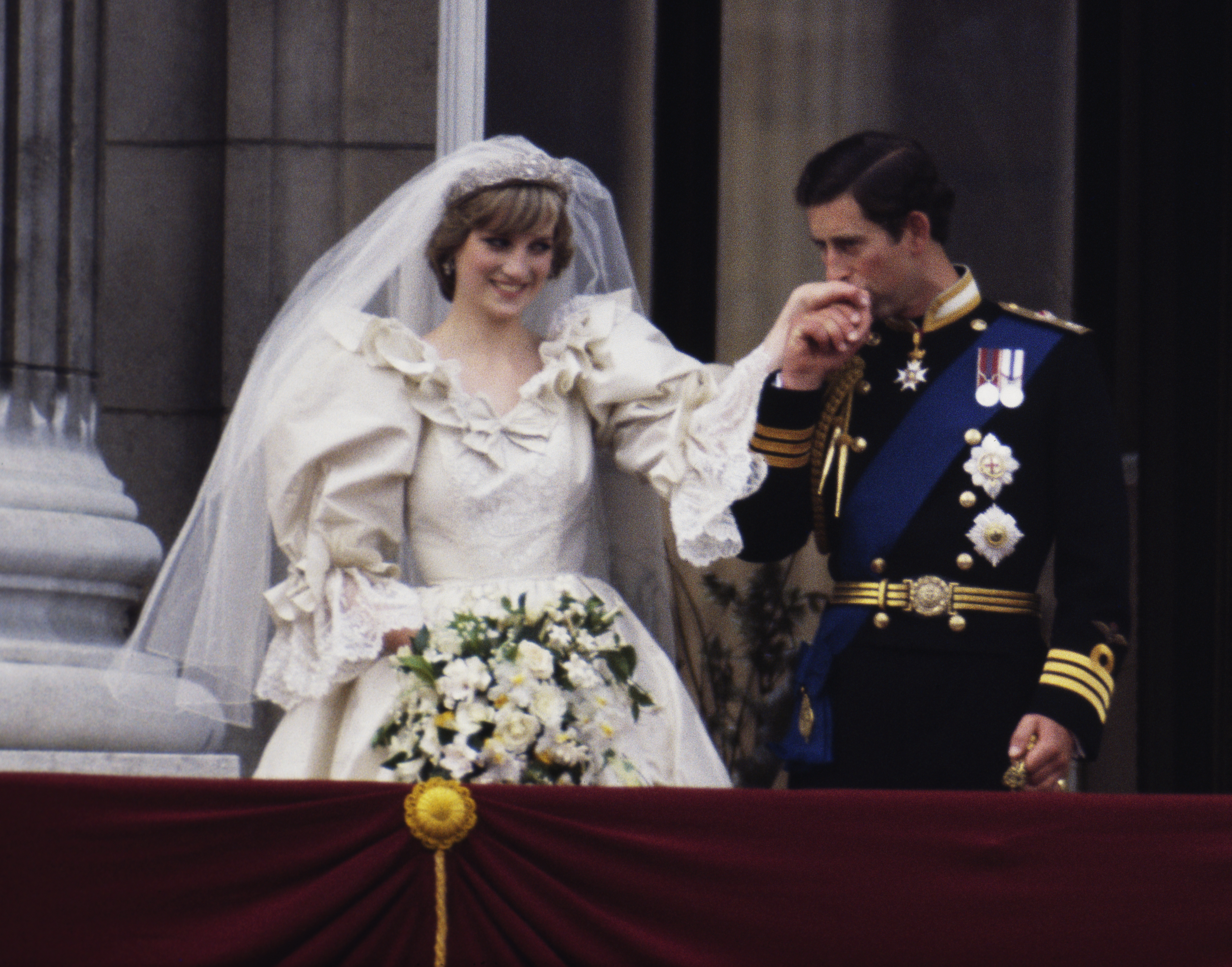 Princess Diana and King Charles III on their wedding day in London, England on July 29, 1981 | Source: Getty Images