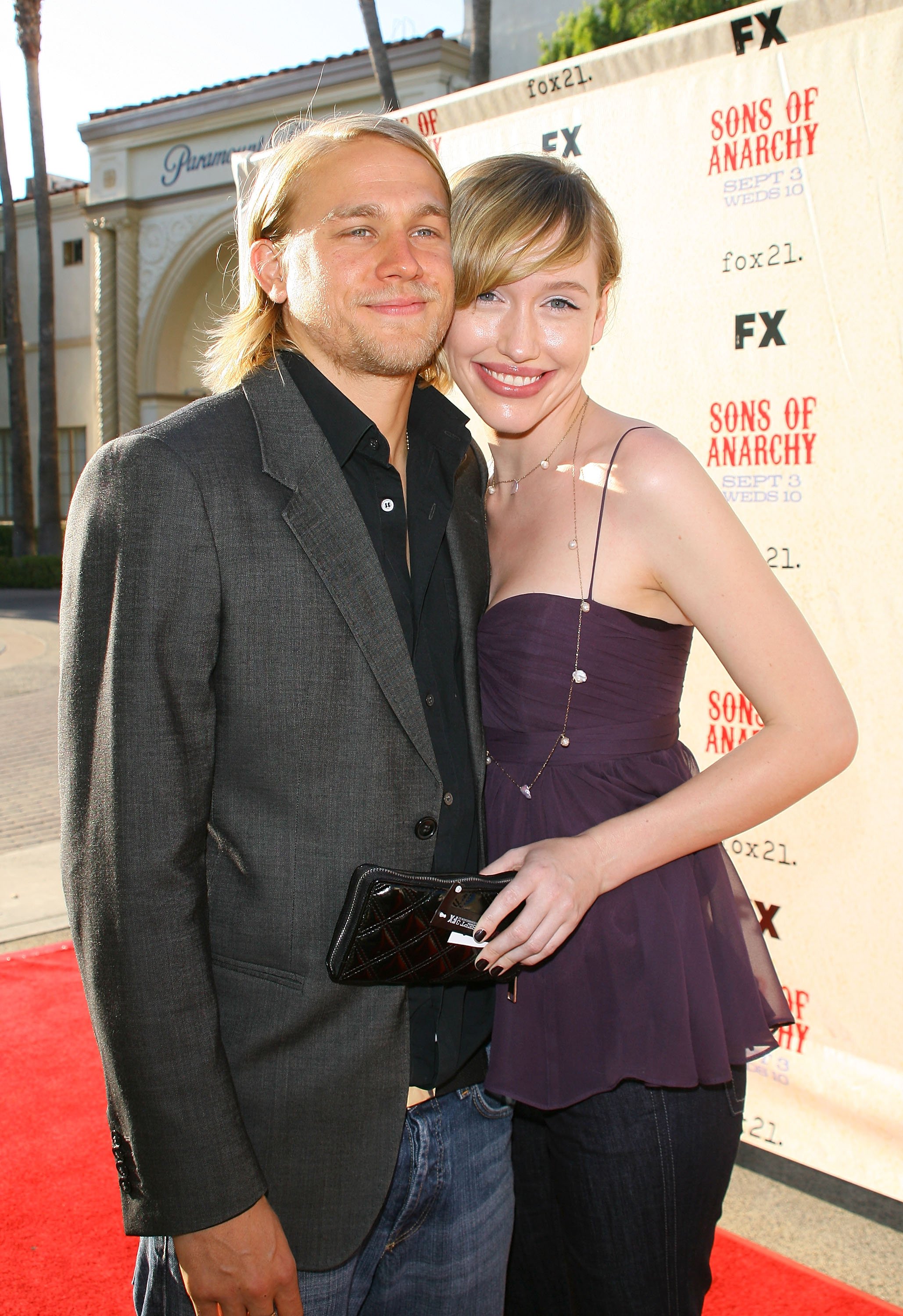 Charlie Hunnam and Morgana McNelis at the FX Series Screening of "Sons of Anarchy" on August 24, 2008, in Hollywood, California. | Source: Getty Images