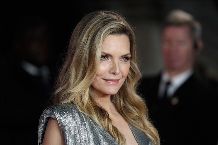 Michelle Pfeiffer lors de la première de "Murder On The Orient Express" à Londres le 2 novembre 2017 I Souces : Getty Images Michelle Pfeiffer lors de la première de "Murder On The Orient Express" à Londres le 2 novembre 2017 I Souces : Getty Images
