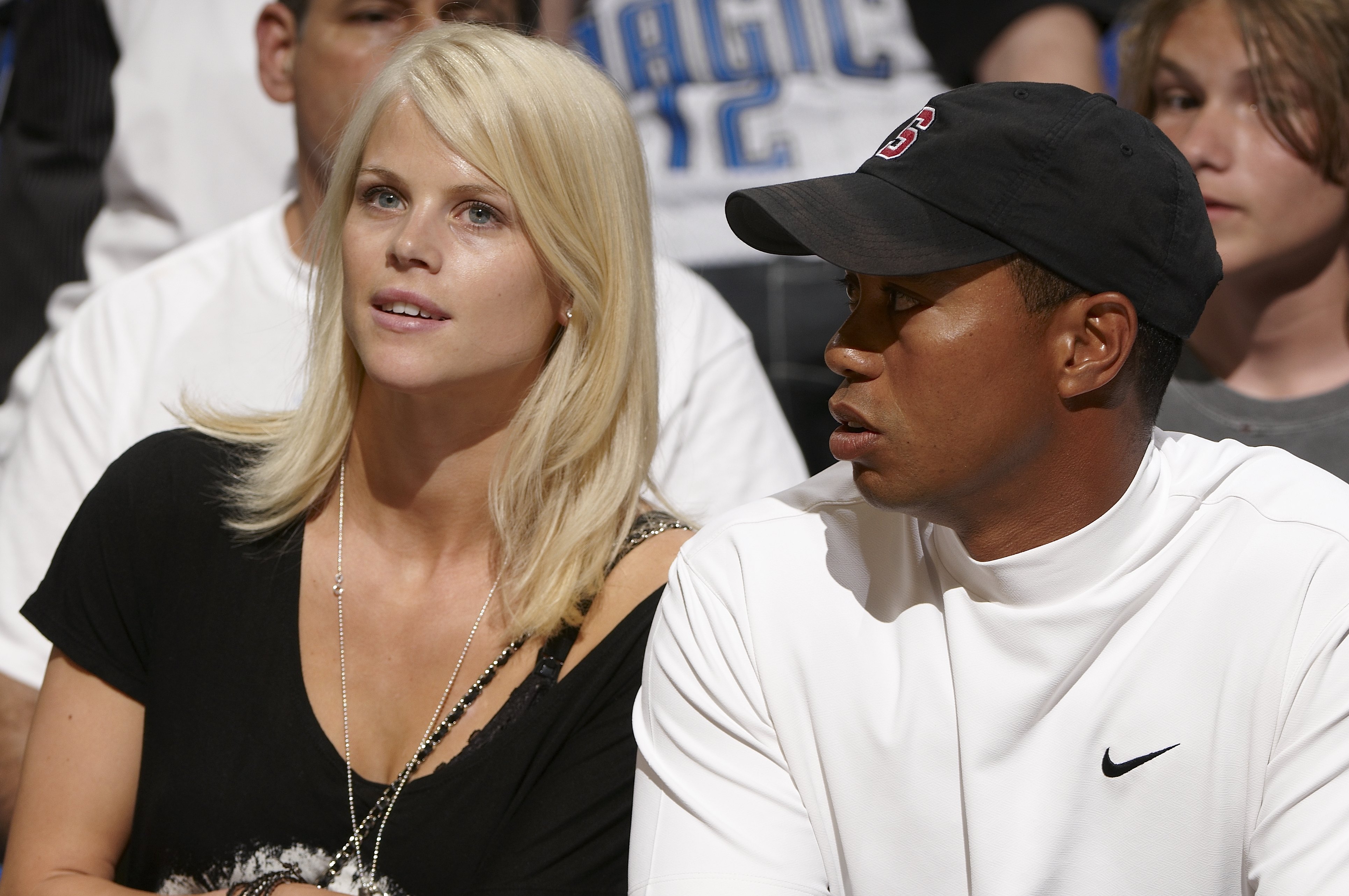Tiger Woods and Elin Nordegren during Game Four of the 2009 NBA Finals at Amway Arena on June 11, 2009, in Orlando, Florida. | Source: Getty Images