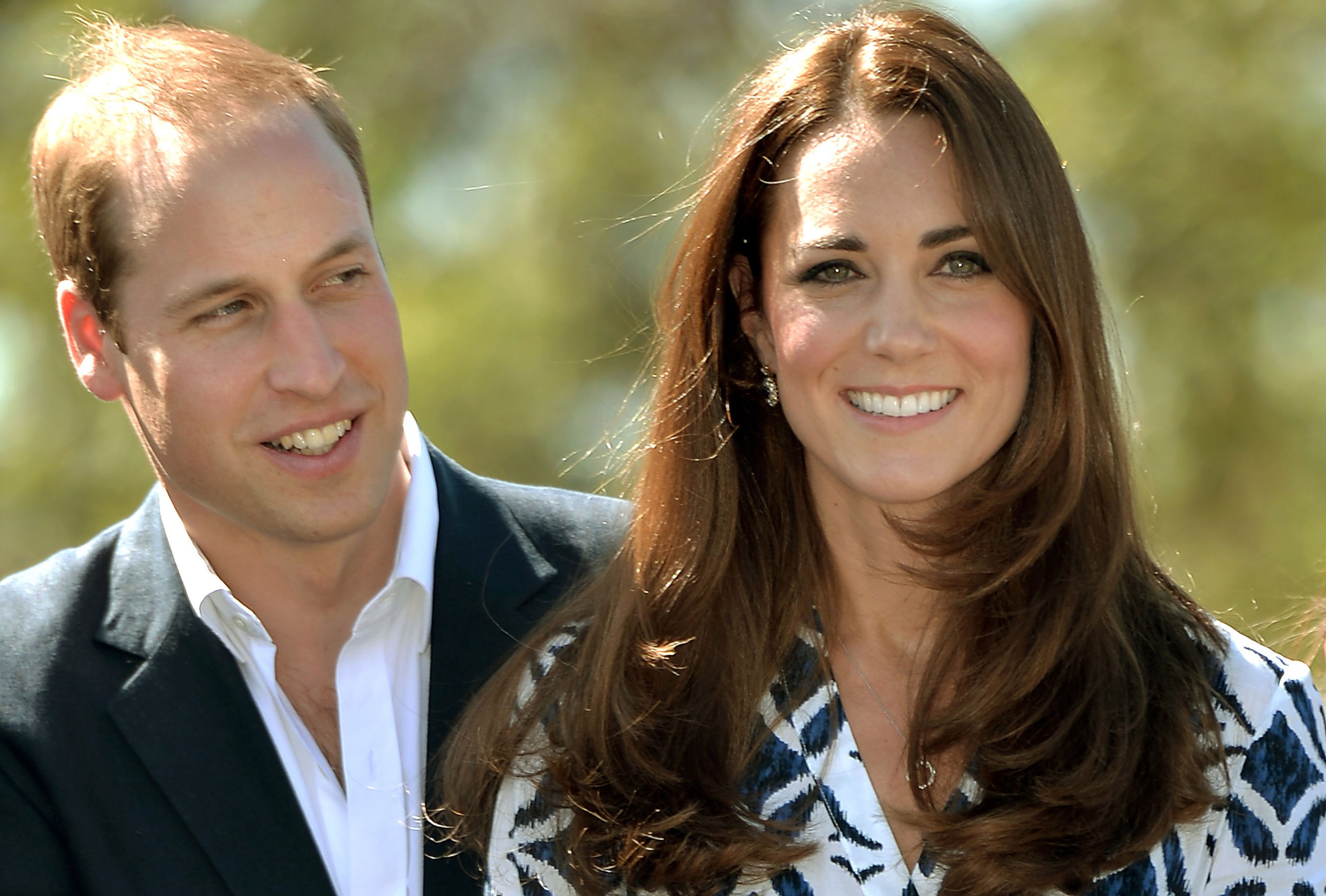 Prince William and Kate Middleton at Winmalee Guide Hall in Yellow Rock  on April 17, 2014. | Source: Getty Images