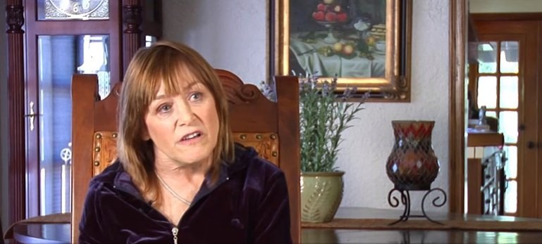 Geri Jewell speaking at a interview.| Photo: YouTube/ FoundationINTERVIEWS.