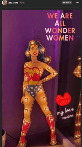 Captura de una de las historias de Paula Echevarría, en la que compartió el regalo que le hizo su pareja.| Foto: Instagram/ pau_eche Captura de una de las historias de Paula Echevarría, en la que compartió el regalo que le hizo su pareja.| Foto: Instagram/ pau_eche
