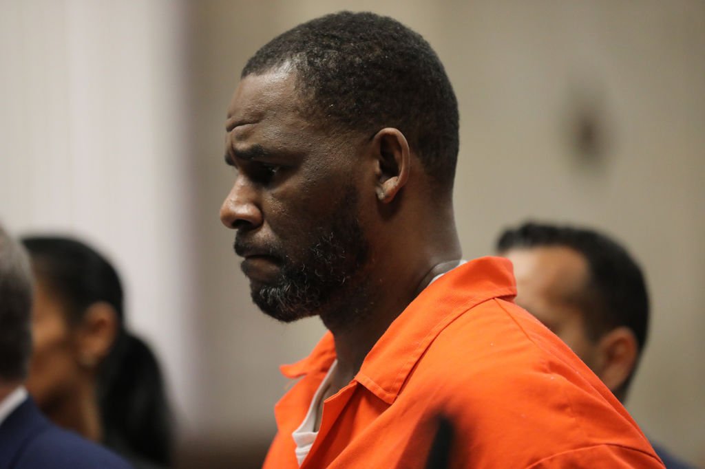 R. Kelly appears during a hearing at the Leighton Criminal Courthouse on Tuesday, Sept. 17, 2019, in Chicago, Illinois. | Source: Getty Images