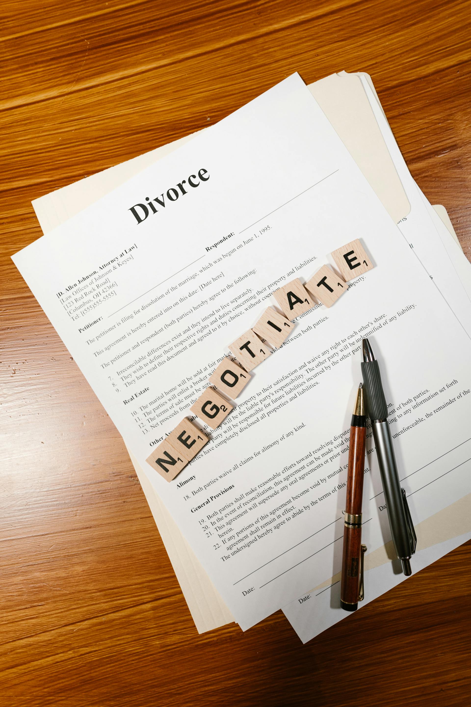 Divorce paperwork | Source: Pexels