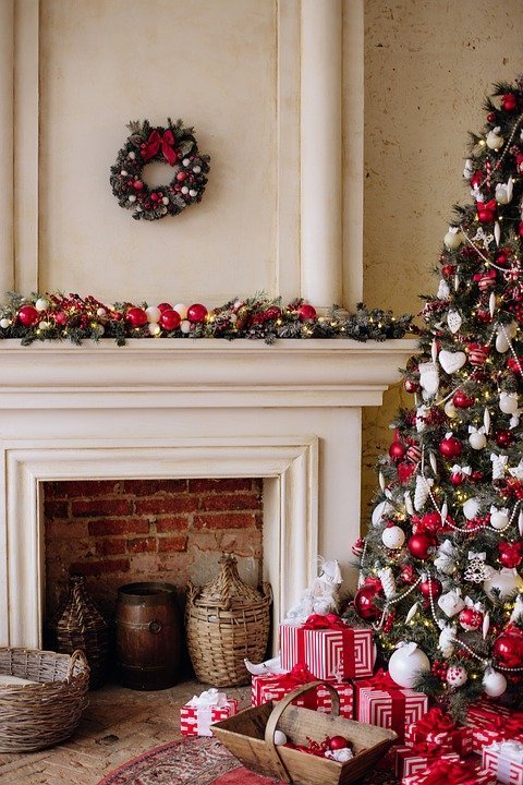 Christmas Decorations. | Photo: Pixabay