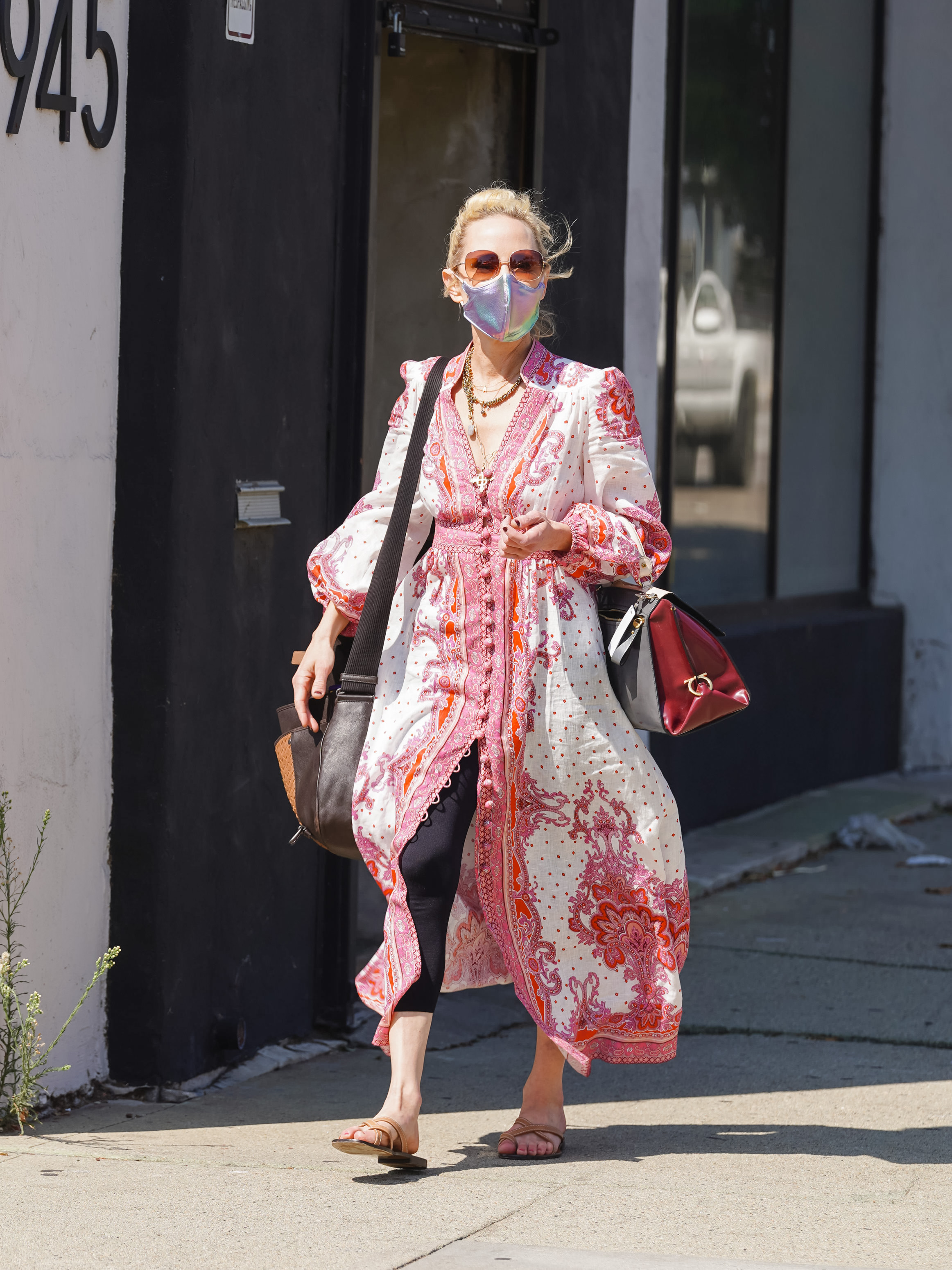 Anne Heche is seen outside 'Dancing With The Stars' rehearsal studio on September 24, 2020, in Los Angeles, California. | Source: Getty Images