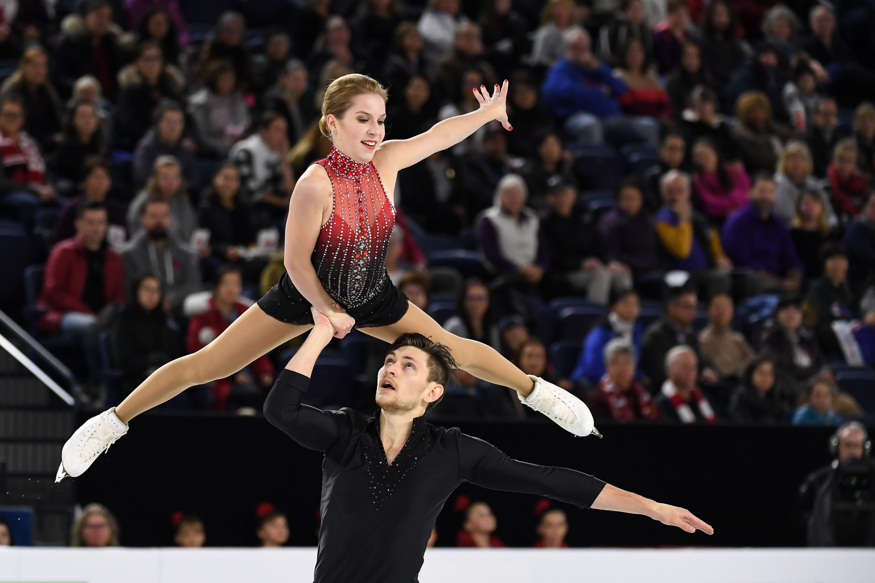 Ekaterina Alexandrovskaya and Harley Windsor of Australia compete during the ISU Grand Prix of Figure Skating Skate Canada International on October 27, 2018, in Laval, Quebec, Canada | Photo: Minas Panagiotakis/International Skating Union/Getty Images