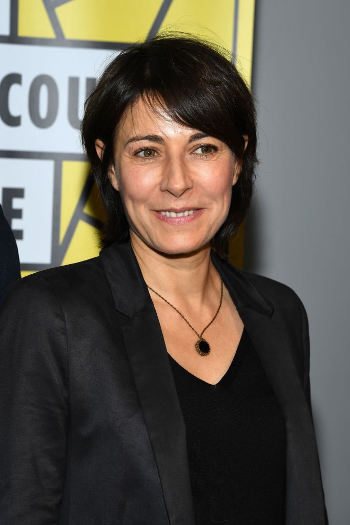 Marilyne Canto pose au Photocall "La Fete Du Cour Metrage" le 14 mars 2018 à Paris, France. | Photo : Getty Images Marilyne Canto pose au Photocall "La Fete Du Cour Metrage" le 14 mars 2018 à Paris, France. | Photo : Getty Images