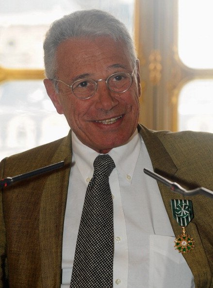 Jean-Marie Périer au ministère de la Culture le 8 février 2012 à Paris, France. | Photo : Getty Images
