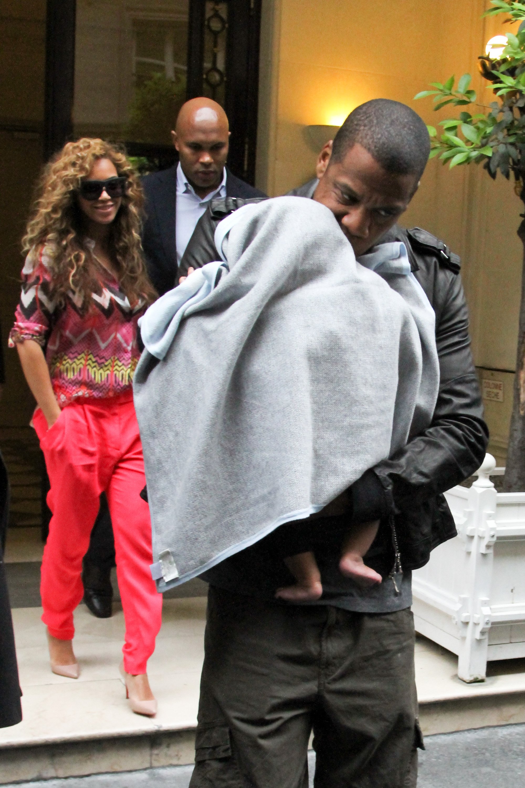 Beyonce watched as Jay Z carried Blue Ivy Carter outside the Meurice Hotel in Paris, France, on June 4, 2012. | Source: Getty Images