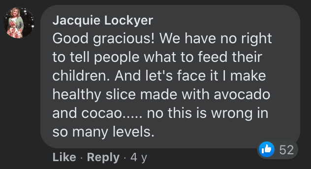Les internautes réagissent à un enseignant qui a critiqué la nourriture qu'une mère a emballée dans la boîte à lunch de son enfant. | Facebook / MelindaTankardReist