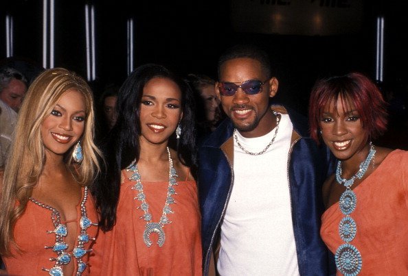  Beyonce Knowles, Michelle Williams and Kelly Rowland of Destiny's Child and actor Will Smith attend the 18th Annual MTV Video Music Awards | Photo: Getty Images