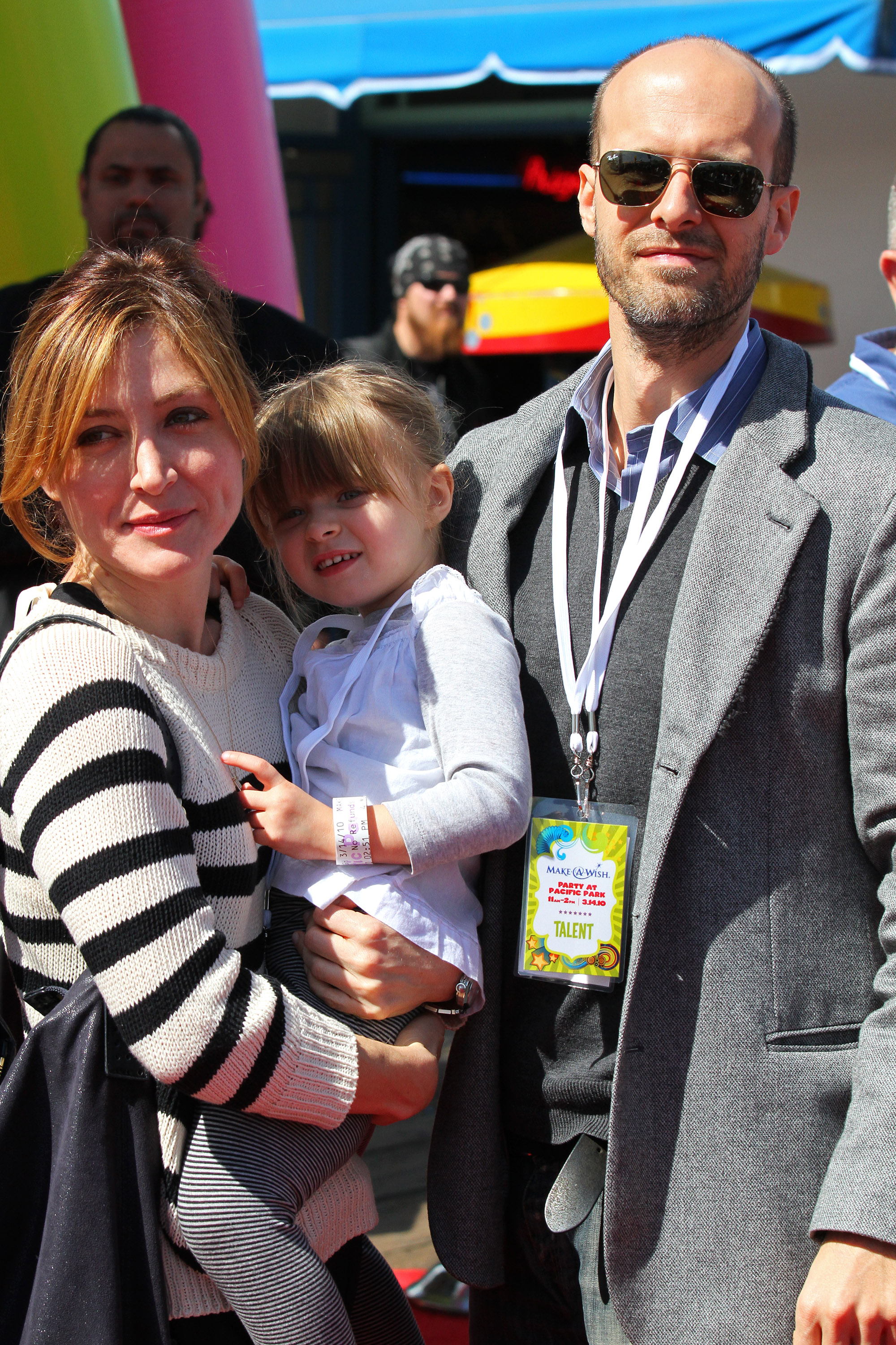 Sasha Alexander and Edoardo Ponti with their daughter photographed on March 14, 2010, in Santa Monica, California. | Source: Getty Images