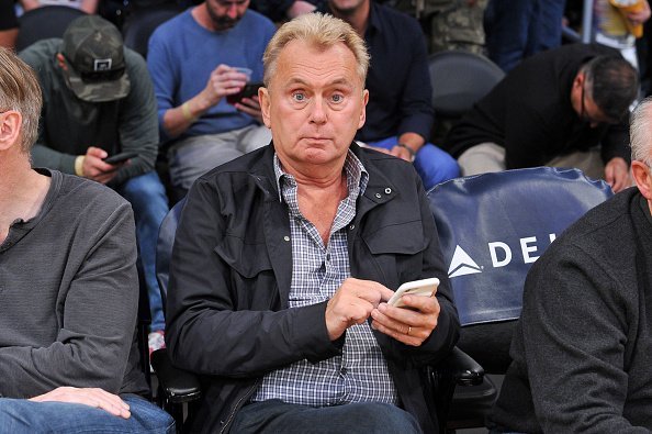 Pat Sajak at a basketball game at Staples Center on December 02, 2018 | Photo: Getty Images