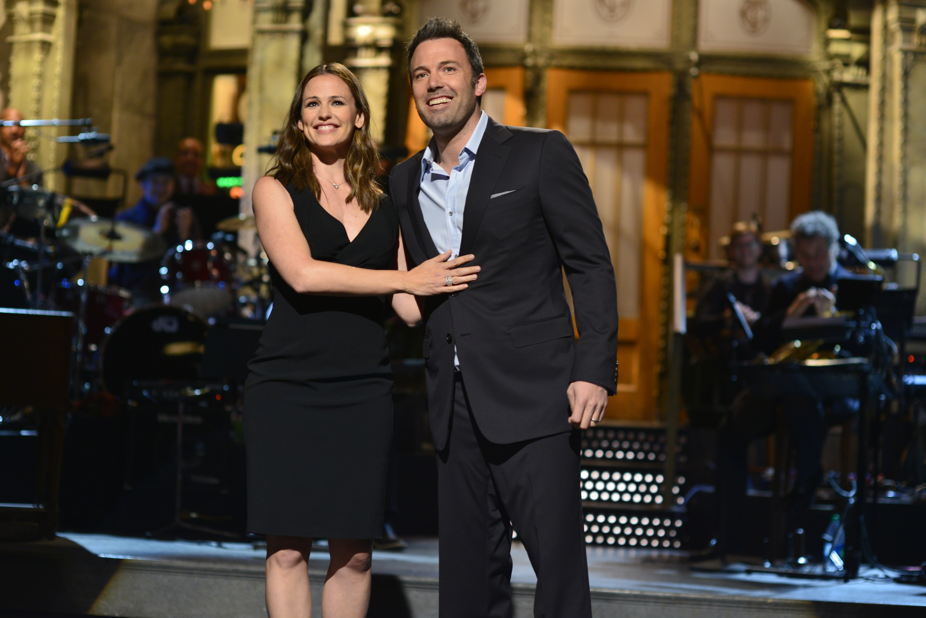 Jennifer Garner and Ben Affleck during the monologue on "Saturday Night Live" on May 18, 2013 | Source: Getty Images
