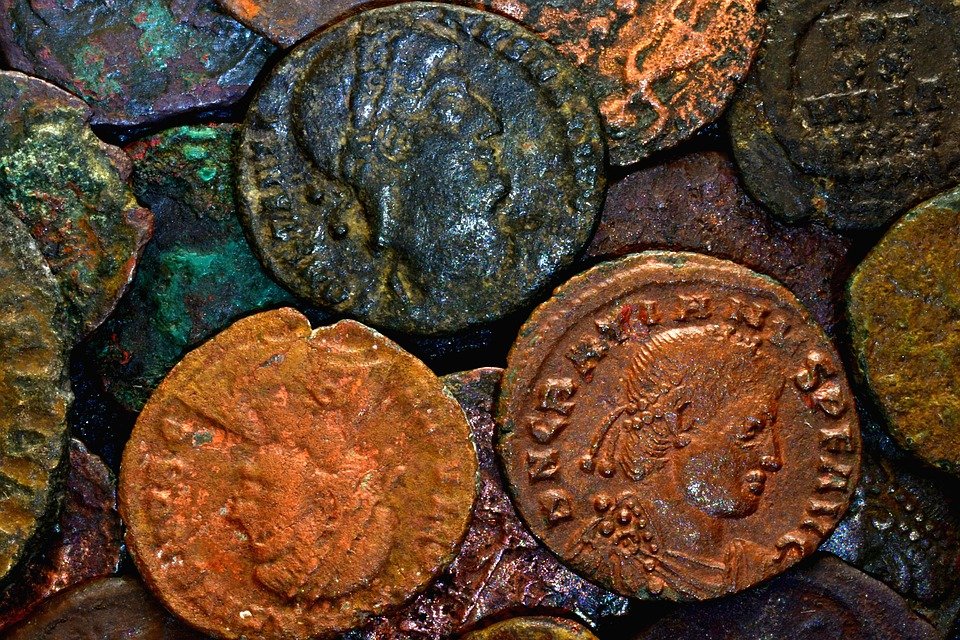 Steven found a handful of ancient coins | Source: Pixabay