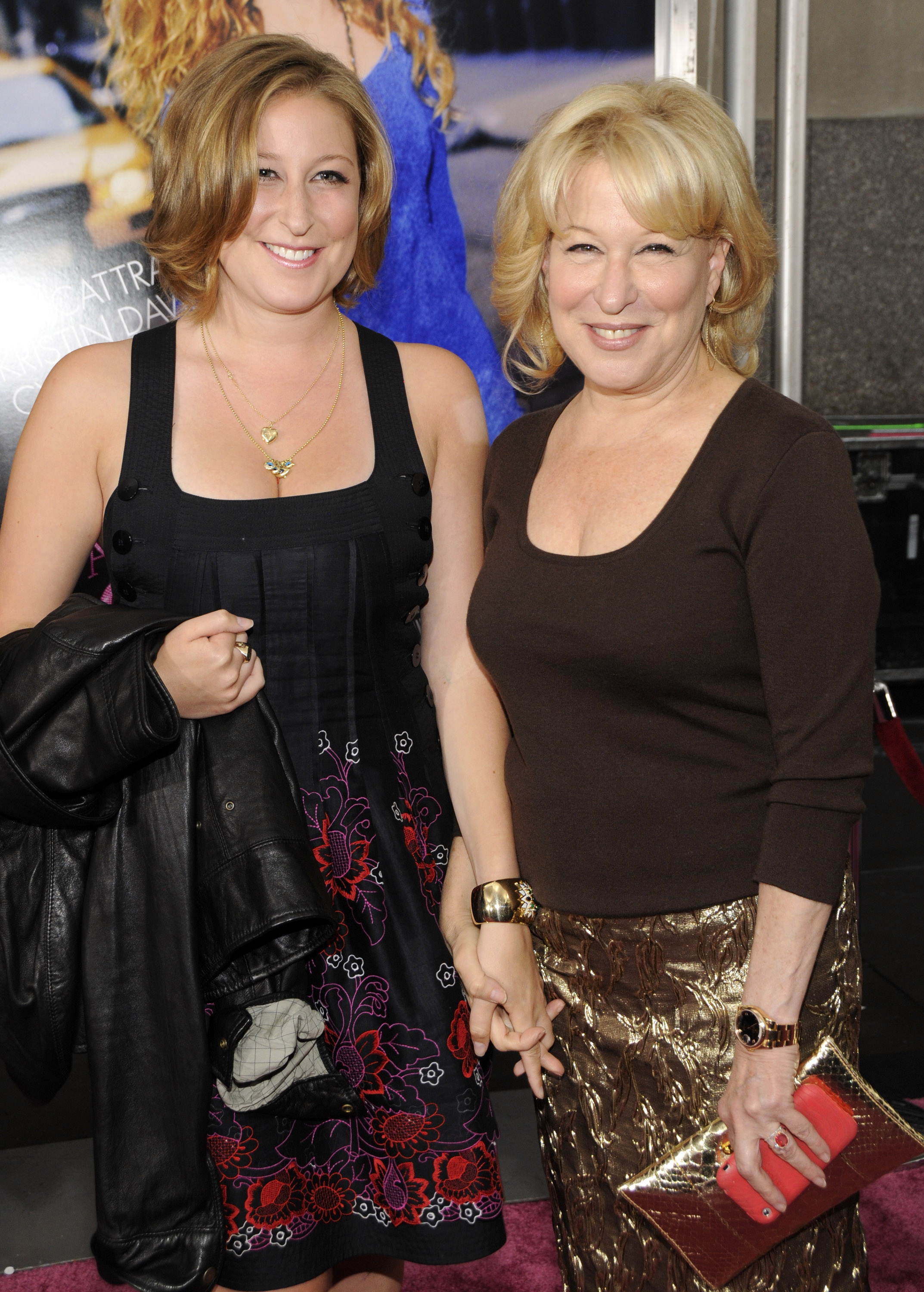 Sophie von Haselberg and mom Bette Midler attend the premiere of "Sex and the City: The Movie" on May 27, 2008 in New York City | Source: Getty Images