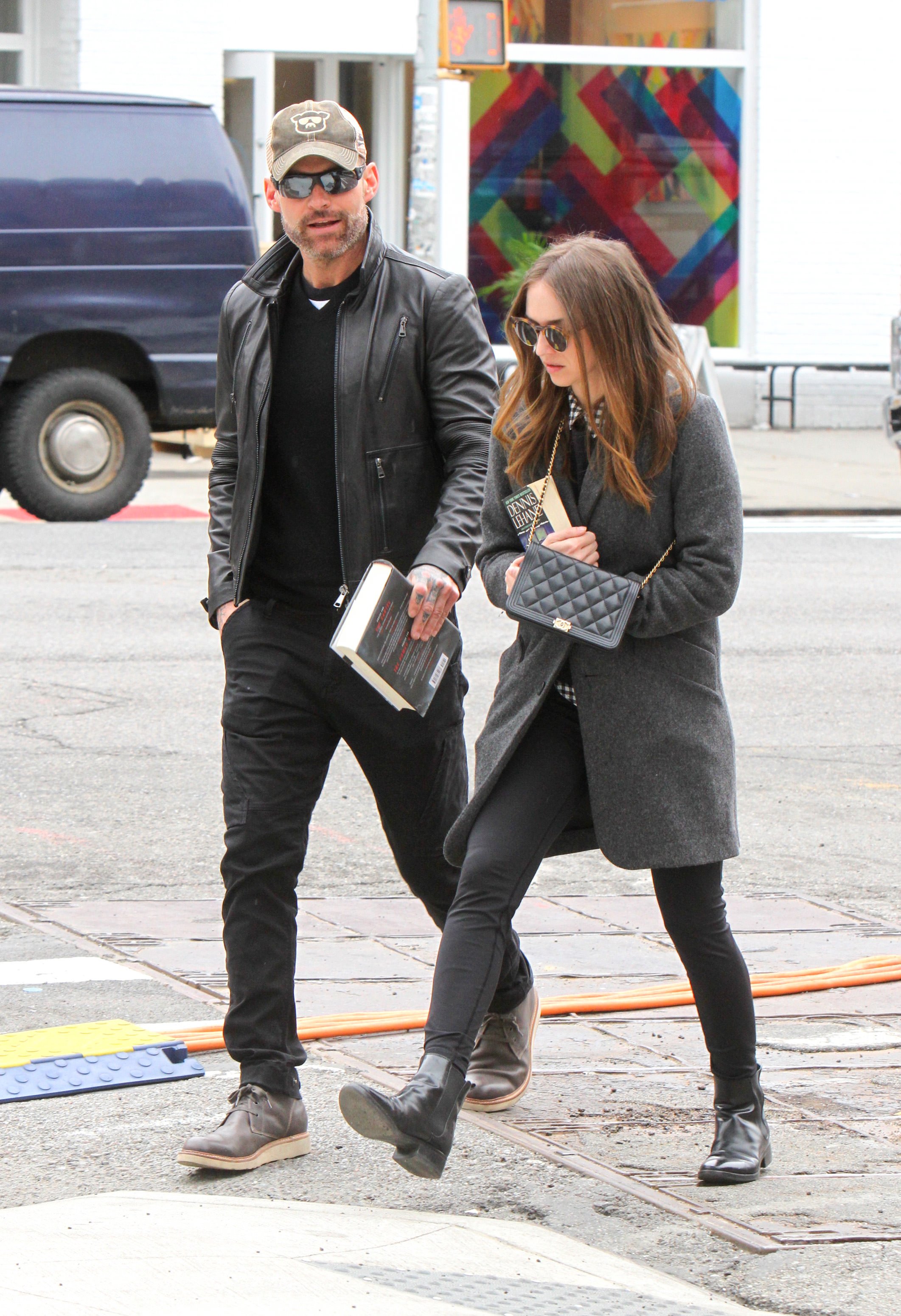 Seann William Scott with his wife, Olivia Korenberg in New York City, March 25, 2019. | Source: Getty Images