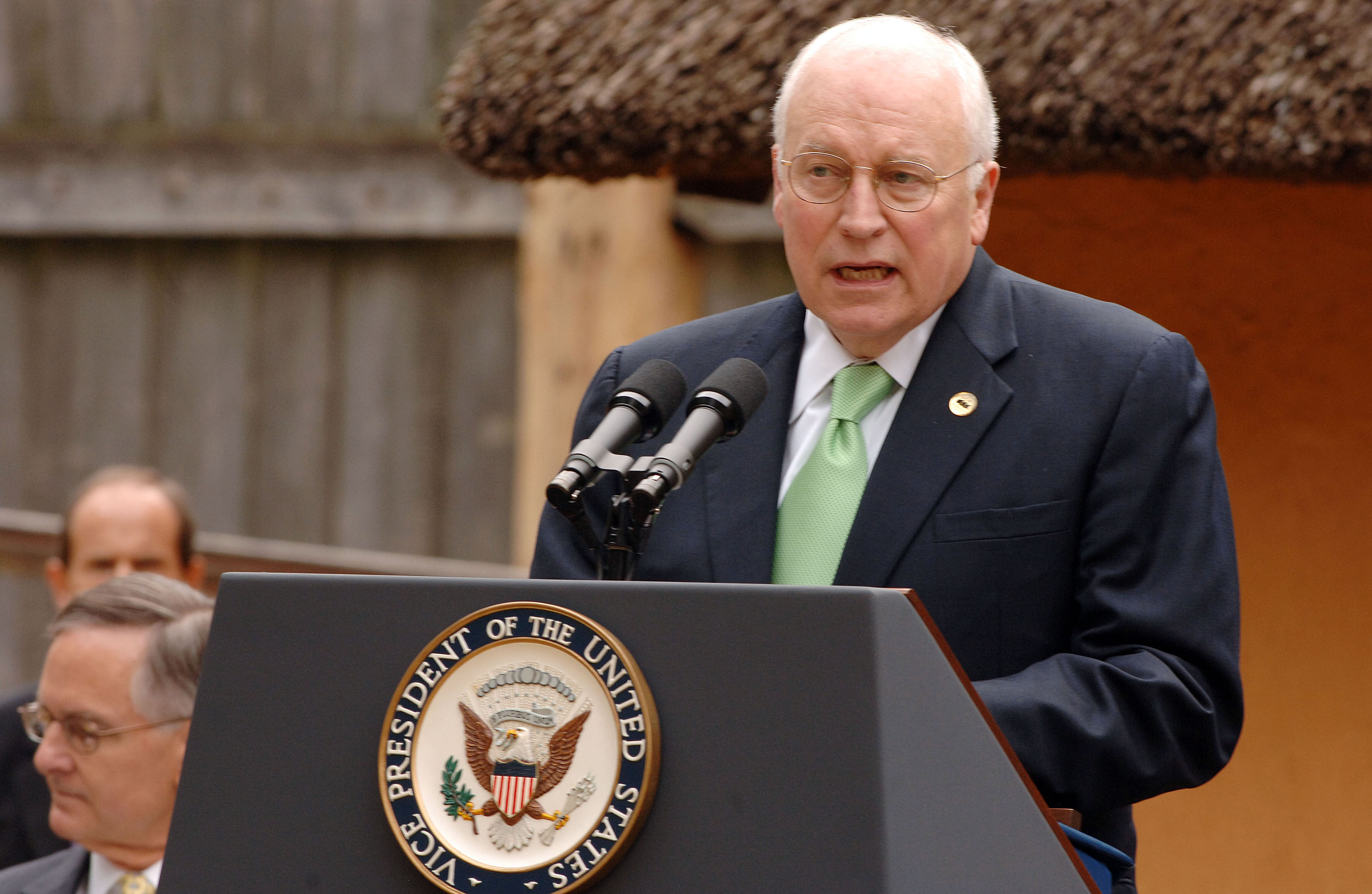 Dick Cheney visits Jamestown Settlement in Virginia during the 400th anniversary observance on May 4, 2007 | Source: Getty Images