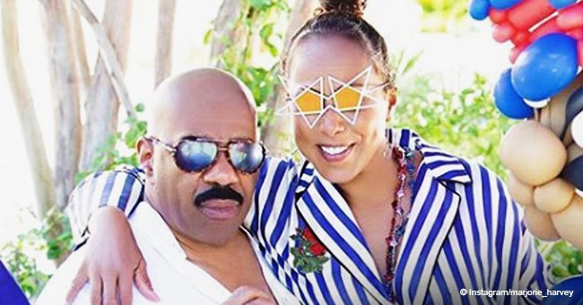 Steve Harvey steals hearts with picture of children and grandkids on 4th of July