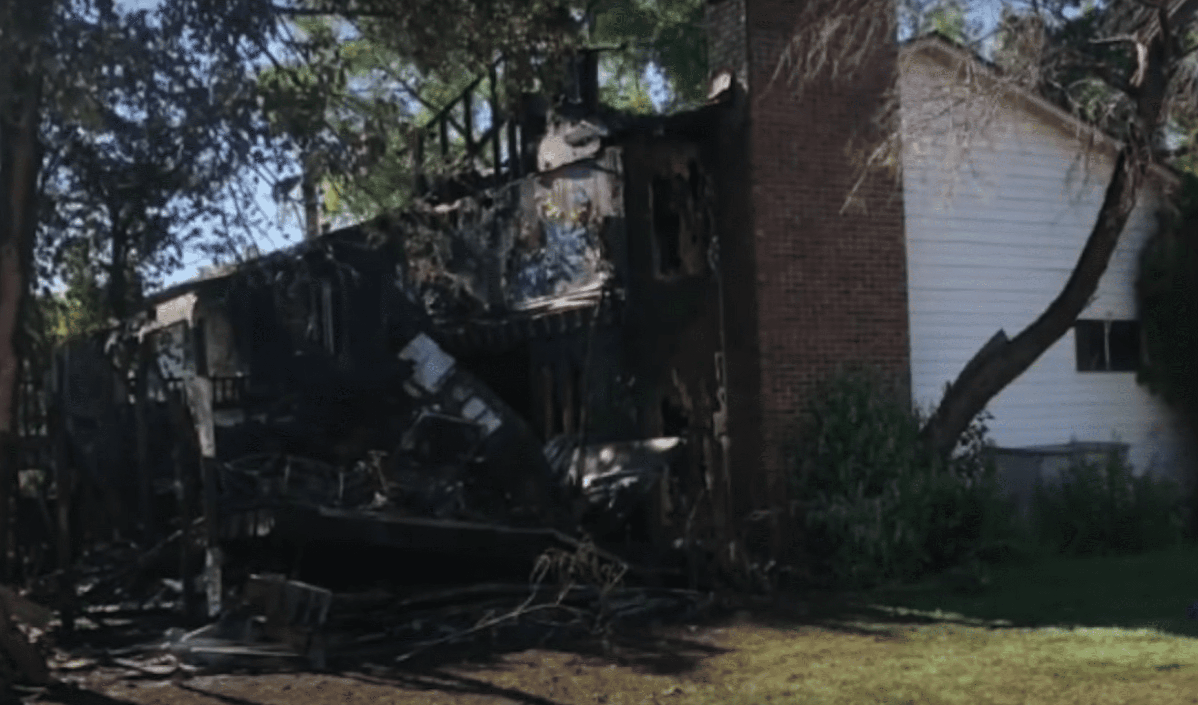 A house that burnt down claiming two lives | Photo: Youtube/Denver7 – The Denver Channel