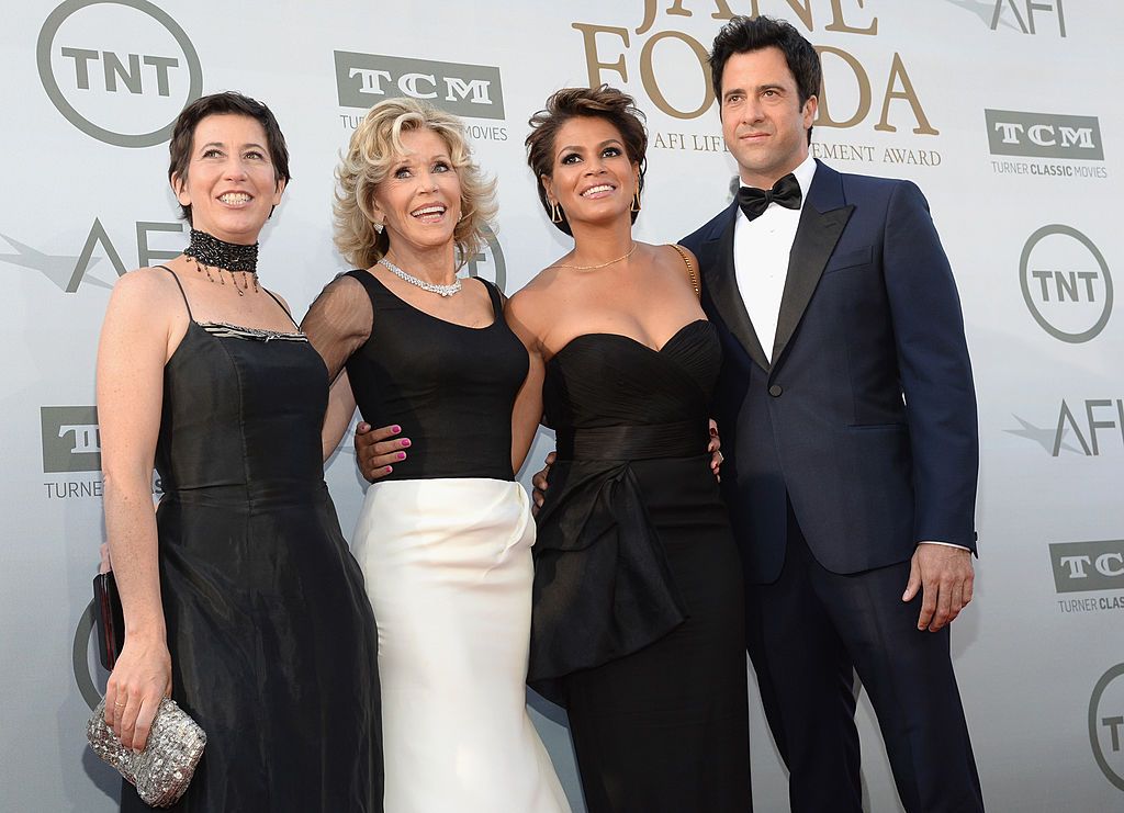 Jane Fonda with daughter filmmaker and actress Vanessa Vadim, actor son Troy Garity, and his wife Simone Bent at the 2014 AFI Life Achievement Award: A Tribute to Jane Fonda in Hollywood | Source: Getty Images