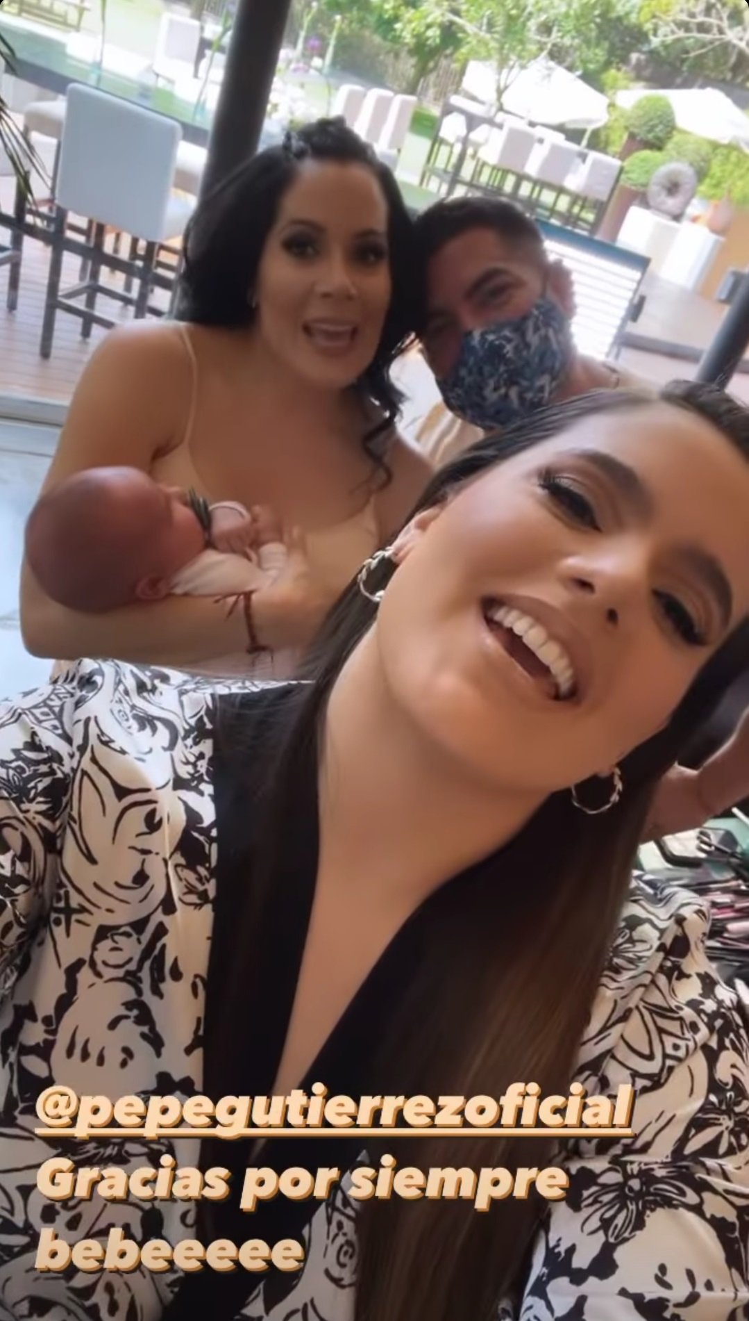 Camila, América y Cayetana antes de la boda de Alex y Alexia. | Foto: Captura de pantalla/benolivares
