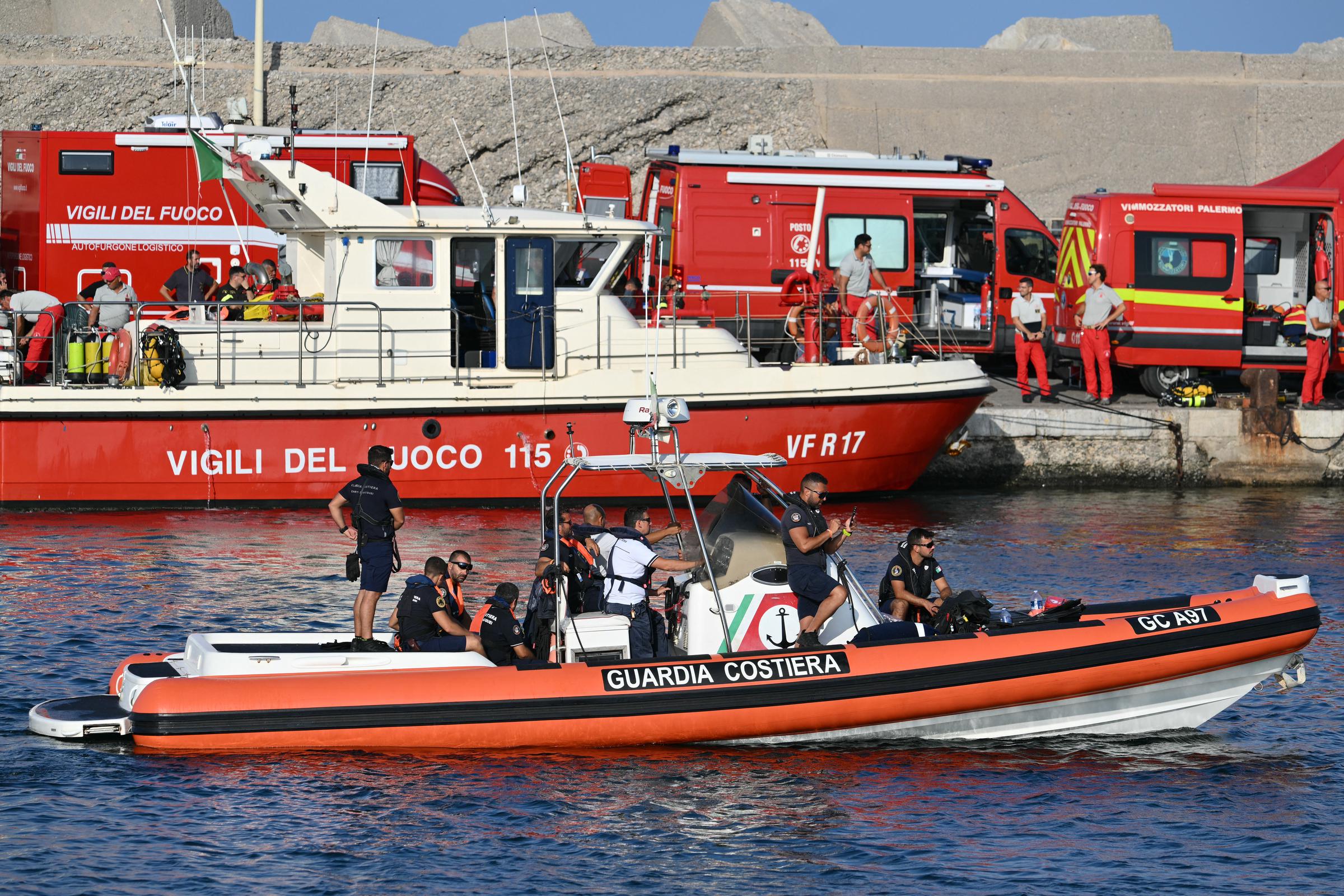 A rescue boat of the Italian Coast Guards operates in Porticello near Palermo (near the area where the Bayesian yacht sank) on August 20, 2024 | Source: Getty Images