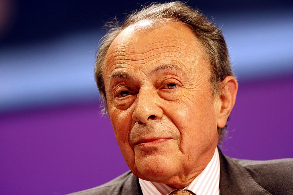 L'homme politique français Michel Berger. | Photo : Getty Images L'homme politique français Michel Berger. | Photo : Getty Images
