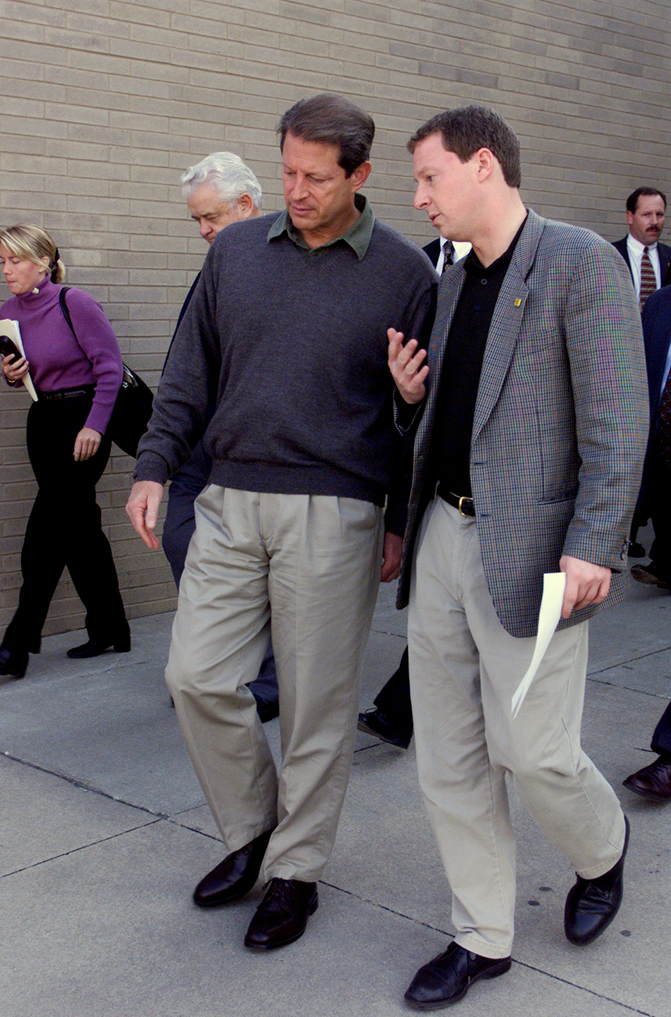 Apply the same pattern as this to other captions: Michael Feldman and Savannah Guthrie appear on NBC's "Today" show, on September 29, 2014 | Source: Getty Images